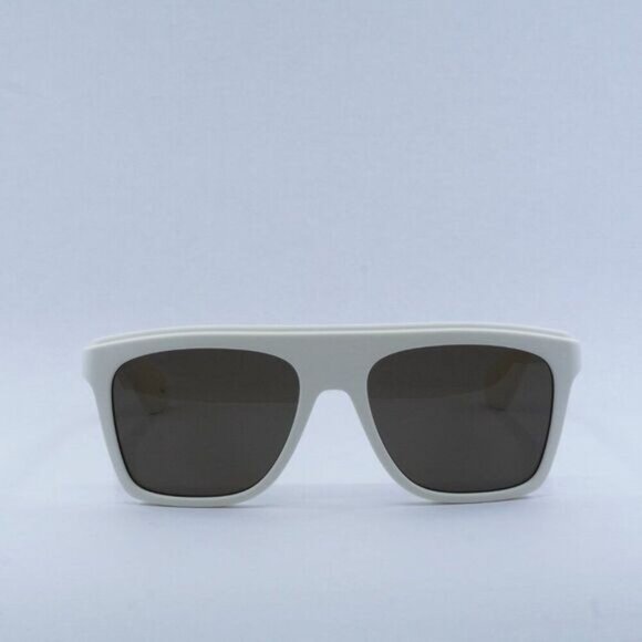 ?️ New Gucci GG1570S 003 Sunglasses - Matte White Frame, Brown Lenses main image 6